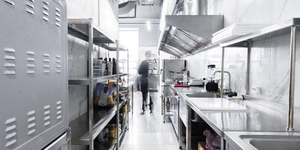 Limpiezas de Conductos de Extracción y Ventilación Arganzuela · Cocina de Caterings