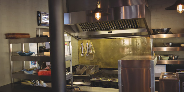 Limpiezas de Conductos de Extracción y Ventilación Carabanchel · Cocina de Pizzerías