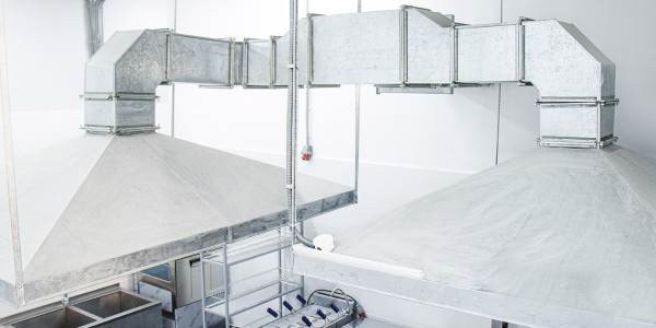 Limpiezas de Conductos de Extracción y Ventilación en Madrid · Cocina de Hoteles